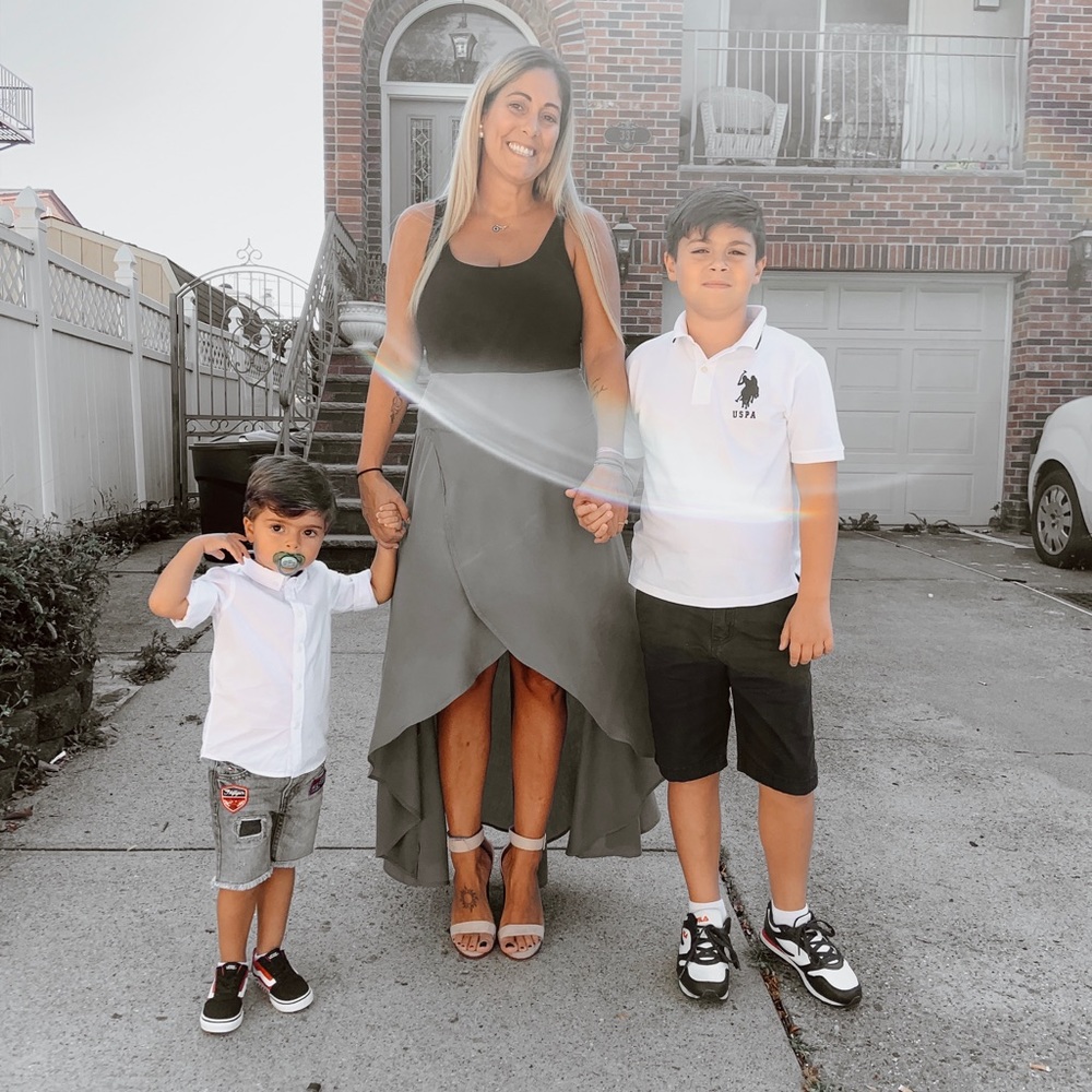 Meet your Posher, Carine